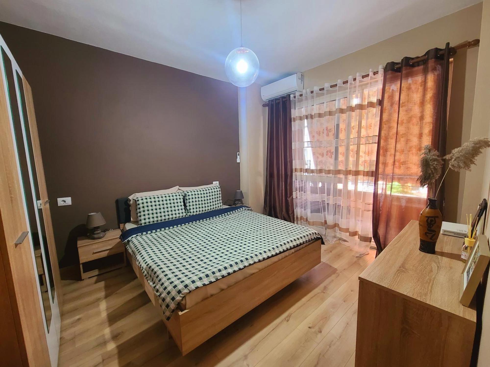 My Guest Base Appartement Tirana
